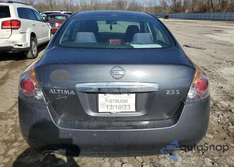 2011 Nissan Altima Base z USA, uszkodzony, nr VIN 1N4AL2AP5BN509175